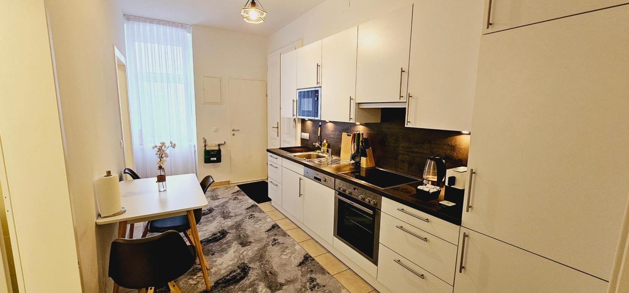 Apartment Royal - Opera